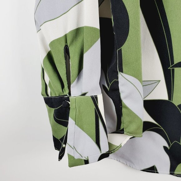 Ann Taylor Petite Long Sleeved Leaf Pattern Blouse Sz PL - Picture 4 of 6